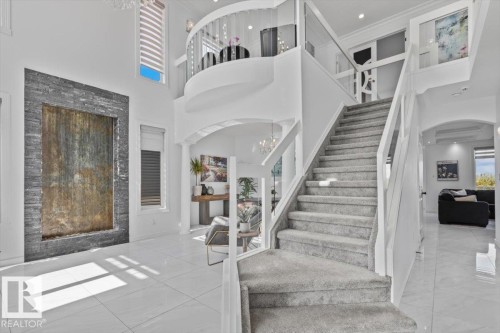 1242 Starling Drive Nw, Edmonton, AB - Indoor Photo Showing Other Room