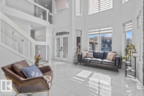 1242 Starling Drive Nw, Edmonton, AB - Indoor Photo Showing Other Room