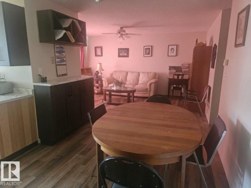 5306 18A Avenue Nw, Edmonton, AB - Indoor Photo Showing Dining Room