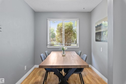 105 Grandin Village, St. Albert, AB - Indoor Photo Showing Dining Room