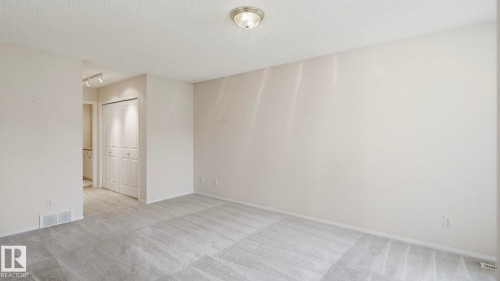 #31 8 Dechene Rd Nw, Edmonton, AB - Indoor Photo Showing Other Room