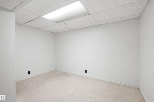 318 Grand Meadow Crescent Nw, Edmonton, AB - Indoor Photo Showing Other Room
