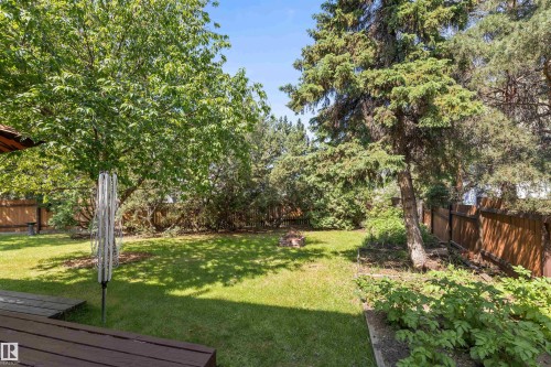 318 Grand Meadow Crescent Nw, Edmonton, AB - Outdoor