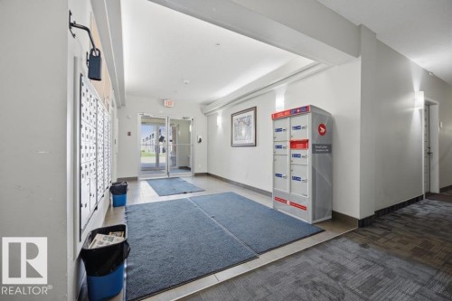 #321 13835 155 Avenue Nw, Edmonton, AB - Indoor Photo Showing Other Room