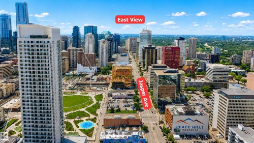 #702 10105 109 St Nw, Edmonton, AB - Outdoor With View