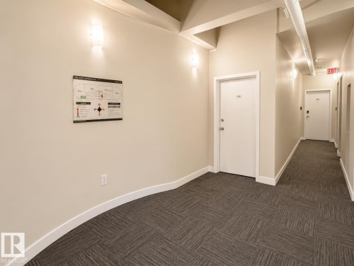 #702 10105 109 St Nw, Edmonton, AB - Indoor Photo Showing Other Room