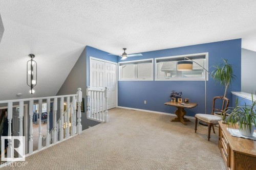 7 Whiteoaks Estates, St. Albert, AB - Indoor Photo Showing Other Room