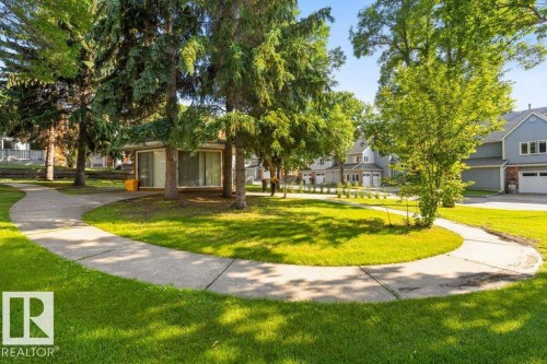 7 Whiteoaks Estates, St. Albert, AB - Outdoor