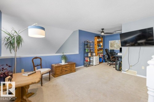 7 Whiteoaks Estates, St. Albert, AB - Indoor Photo Showing Other Room