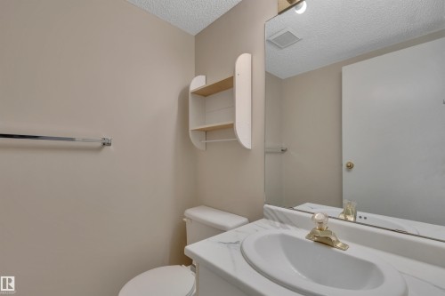 2218 38 Street Nw, Edmonton, AB - Indoor Photo Showing Bathroom