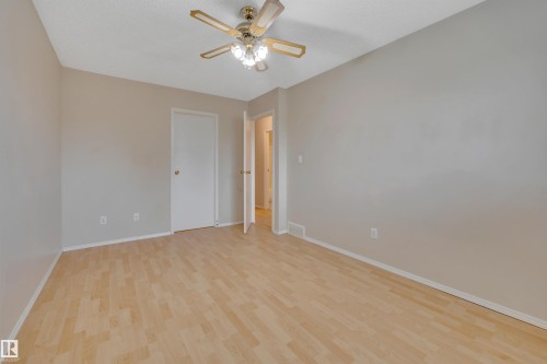 2218 38 Street Nw, Edmonton, AB - Indoor Photo Showing Other Room