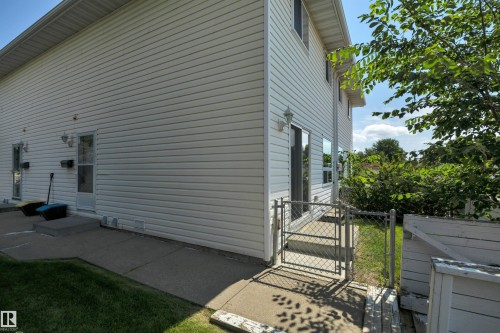 2218 38 Street Nw, Edmonton, AB - Outdoor With Exterior