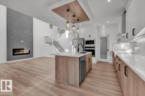 1115 Gyrfalcon Crescent Nw, Edmonton, AB - Indoor Photo Showing Kitchen With Upgraded Kitchen