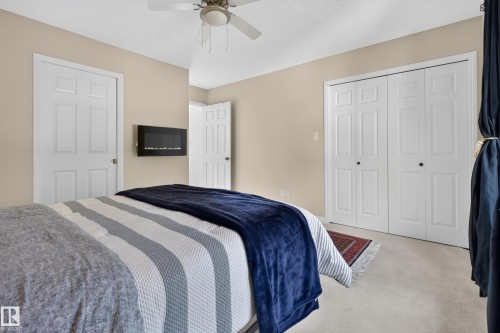 905 26 Street, Cold Lake, AB - Indoor Photo Showing Bedroom