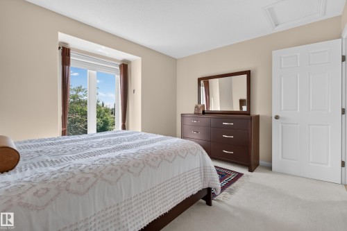 905 26 Street, Cold Lake, AB - Indoor Photo Showing Bedroom