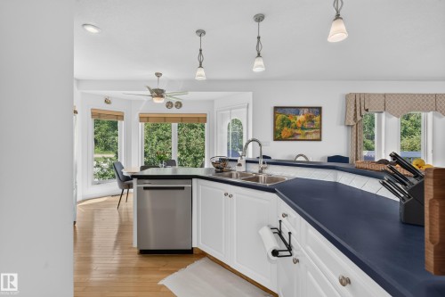 905 26 Street, Cold Lake, AB - Indoor Photo Showing Kitchen With Double Sink