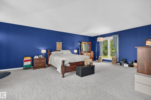 905 26 Street, Cold Lake, AB - Indoor Photo Showing Bedroom