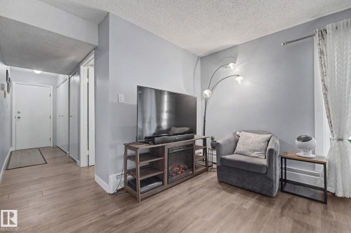 #101 7203 171 St Nw, Edmonton, AB - Indoor