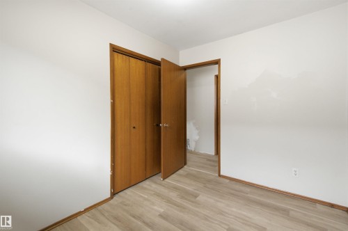 11424 41 Avenue Nw, Edmonton, AB - Indoor Photo Showing Other Room