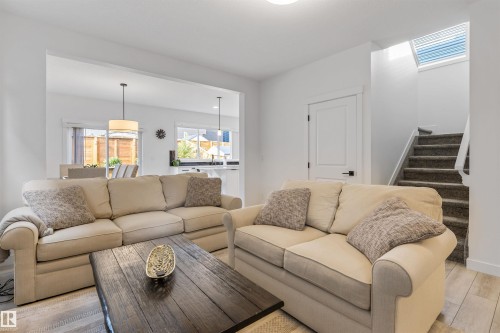 30 Riverhill Crescent, St. Albert, AB - Indoor Photo Showing Living Room
