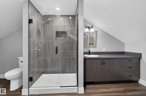 30 Belmont Drive, St. Albert, AB - Indoor Photo Showing Bathroom