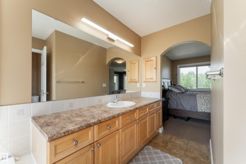 5108 63 Street, Beaumont, AB - Indoor Photo Showing Bathroom
