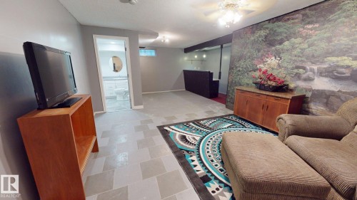 43 Huron Drive, Leduc, AB - Indoor