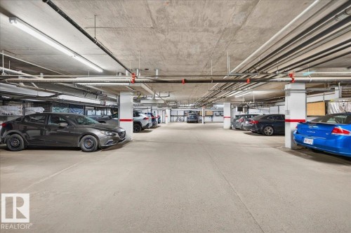 #306 10116 80 Av Nw, Edmonton, AB - Indoor Photo Showing Garage