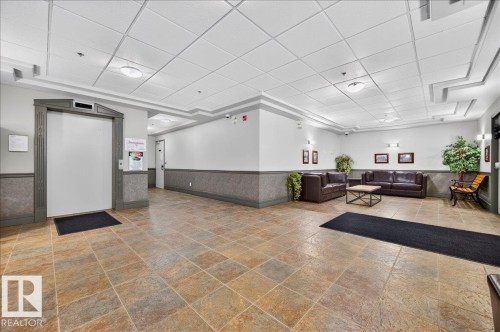 #306 10116 80 Av Nw, Edmonton, AB - Indoor Photo Showing Other Room