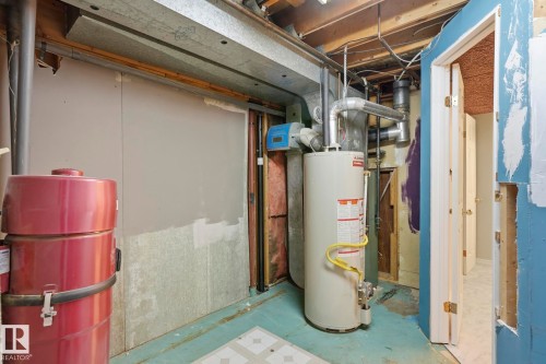 28 Sunnyside Crescent, St. Albert, AB - Indoor Photo Showing Basement