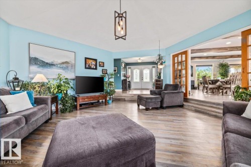 2 23123 Twp Road 564, Rural Sturgeon County, AB 