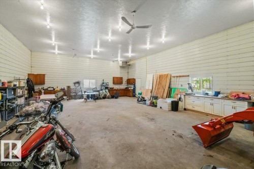 2 23123 Twp Road 564, Rural Sturgeon County, AB 