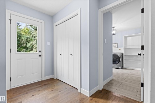 11427 35 Avenue Nw, Edmonton, AB - Indoor Photo Showing Other Room