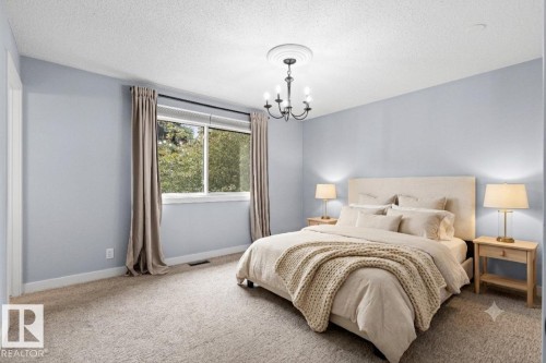 11427 35 Avenue Nw, Edmonton, AB - Indoor Photo Showing Bedroom
