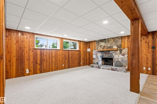 11427 35 Avenue Nw, Edmonton, AB - Indoor With Fireplace