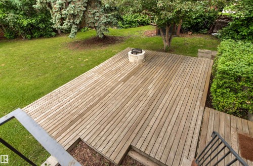 11427 35 Avenue Nw, Edmonton, AB - Outdoor