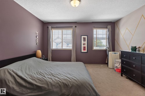 #2 5604 199 St Nw, Edmonton, AB - Indoor Photo Showing Bedroom
