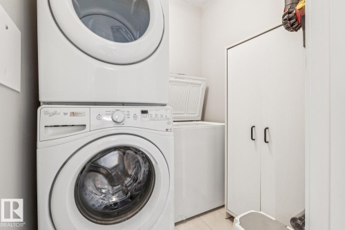 #118 1031 173 St Sw, Edmonton, AB - Indoor Photo Showing Laundry Room