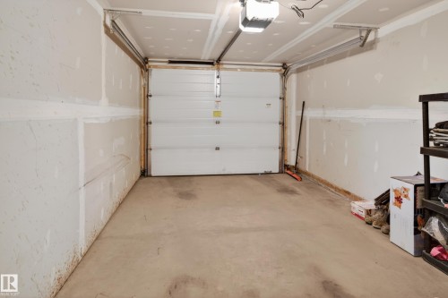 98 4470 Prowse Road, Edmonton, AB - Indoor Photo Showing Garage