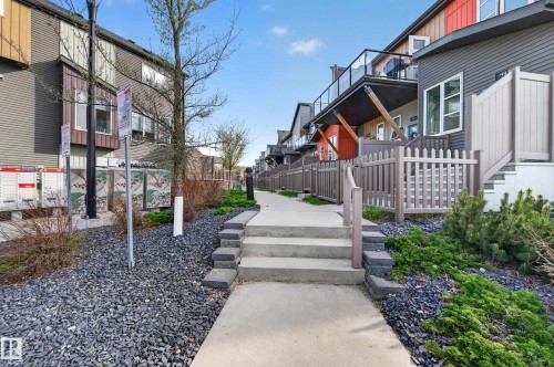 98 4470 Prowse Road, Edmonton, AB - Outdoor