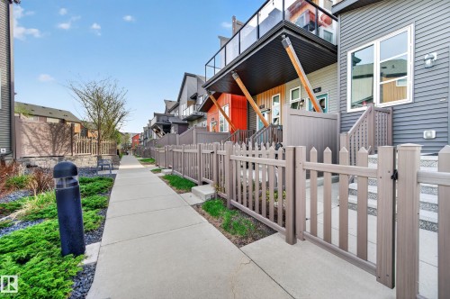 98 4470 Prowse Road, Edmonton, AB - Outdoor