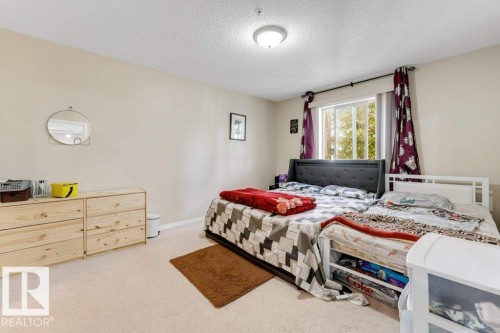 #233 3425 19 St Nw, Edmonton, AB - Indoor Photo Showing Bedroom