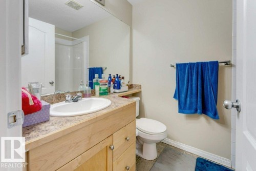 #233 3425 19 St Nw, Edmonton, AB - Indoor Photo Showing Bathroom