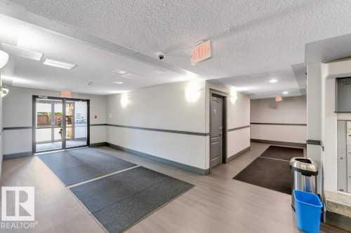 #233 3425 19 St Nw, Edmonton, AB - Indoor Photo Showing Other Room