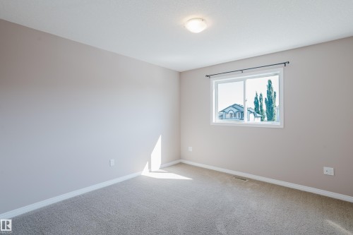 81 Haney Landing, Spruce Grove, AB - Indoor Photo Showing Other Room