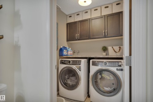 4029 Alexander Way Sw, Edmonton, AB - Indoor Photo Showing Laundry Room