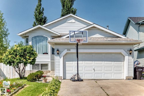251 Dunvegan Road Nw, Edmonton, AB - Outdoor