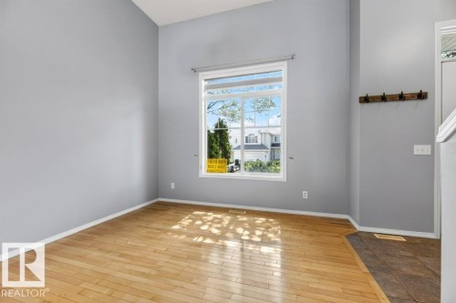 #7 8304 11 Av Sw, Edmonton, AB - Indoor Photo Showing Other Room