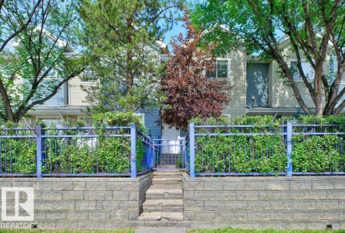 #7 8304 11 Av Sw, Edmonton, AB - Outdoor