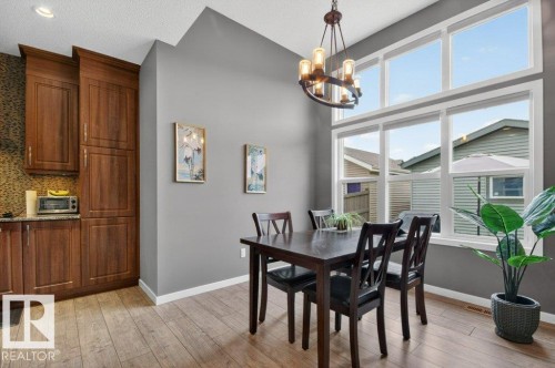 4237 Prowse Way, Edmonton, AB - Indoor Photo Showing Dining Room